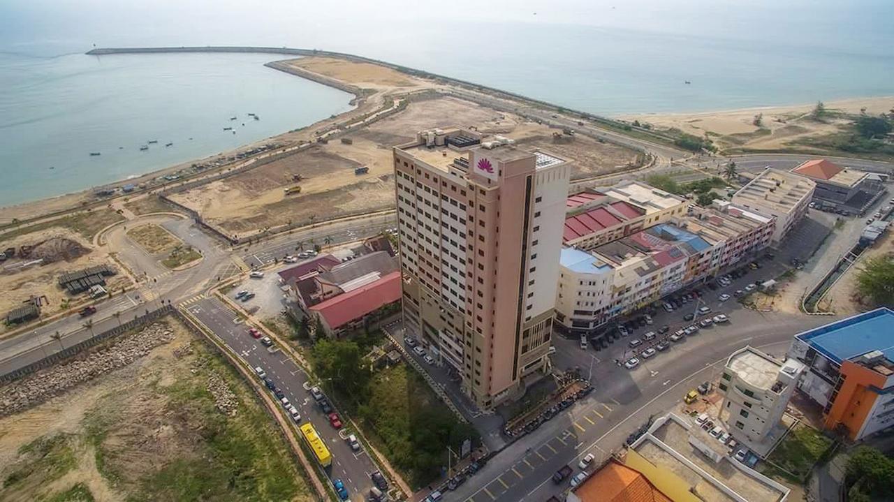 Hotel Tanjong Vista Kuala Terengganu Extérieur photo